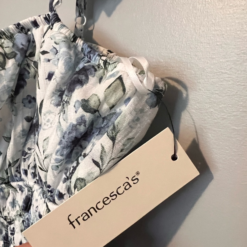 Francesca’s Tank top - Picture 3 of 6